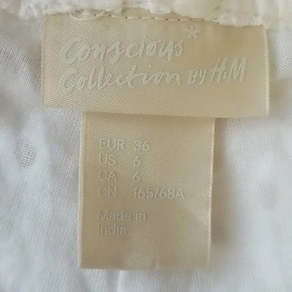 H&M // conscious collection white eyelet shorts - Picture 14 of 16